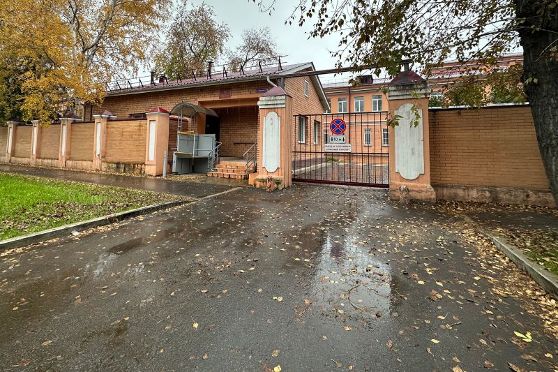 <i>AFP/Getty Images via CNN Newsource</i><br/>The entrance to the grounds of the anti-plague institute in the city of Irkutsk